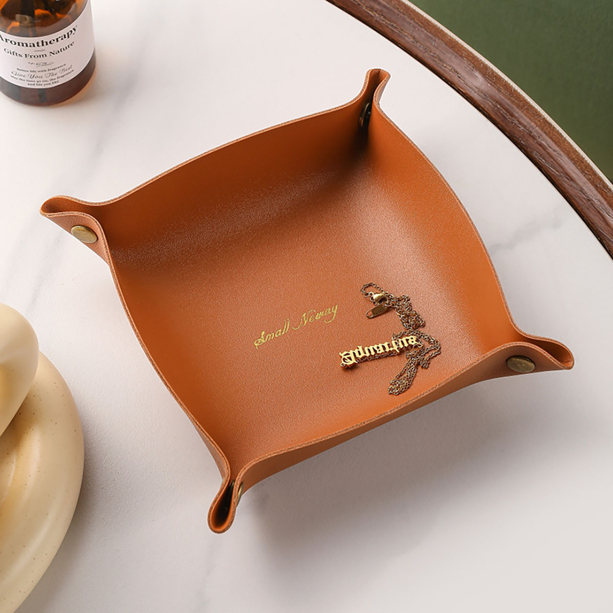 Plateau de rangement en cuir d - Body Jewelry Organizer avis et prix