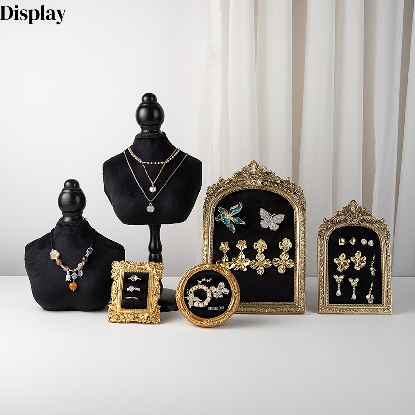 Présentoir à bijoux en velours - Body Jewelry Store avis et prix
